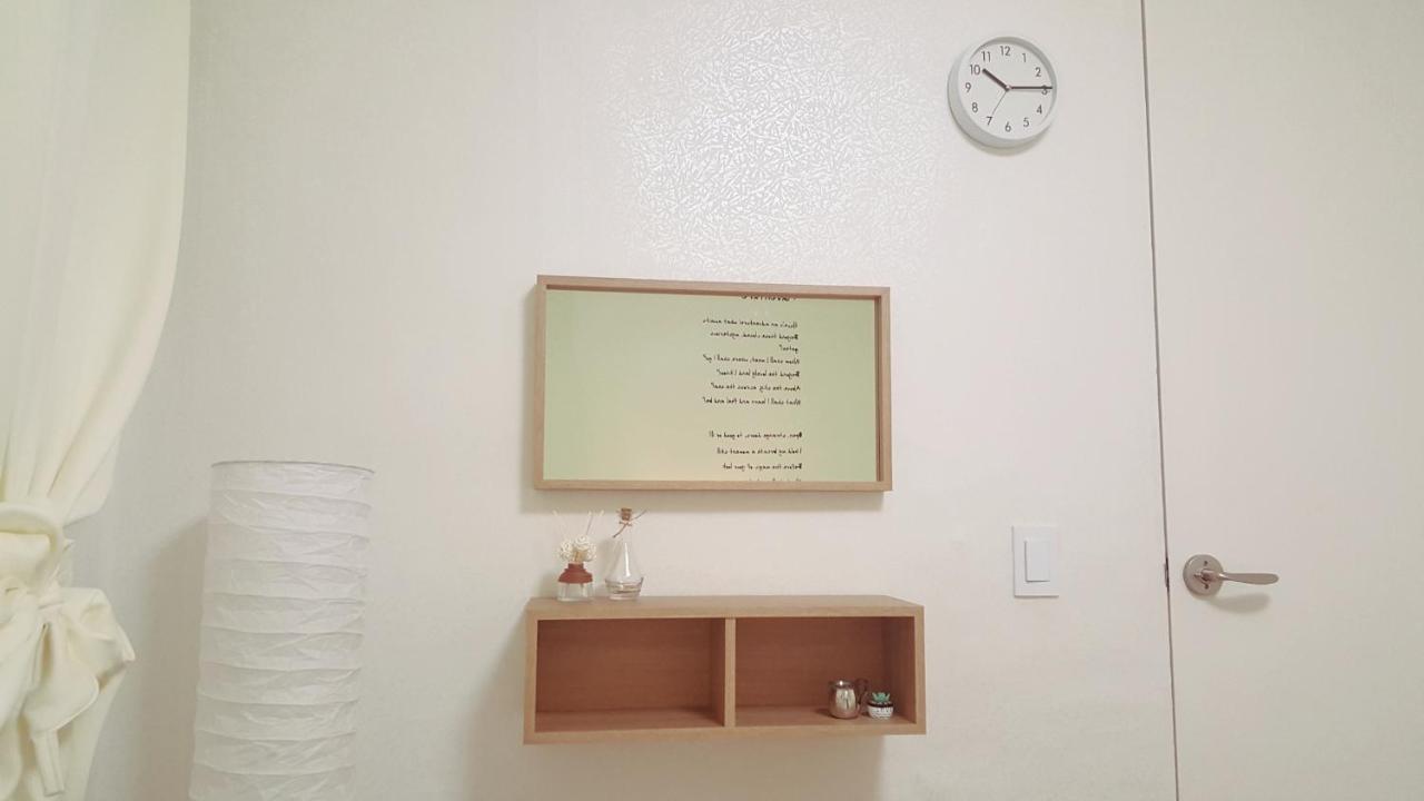 Hongdae Zoe Three Room House Сеул Екстер'єр фото